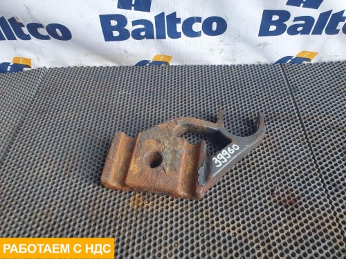 Опора переднего амортизатора левая