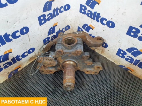 Кулак поворотный левый