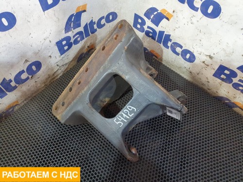 Кронштейн крепления передней рессоры левый
