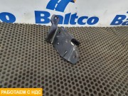 Кронштейн радиатора правый