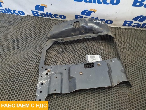 Кронштейн фары левый