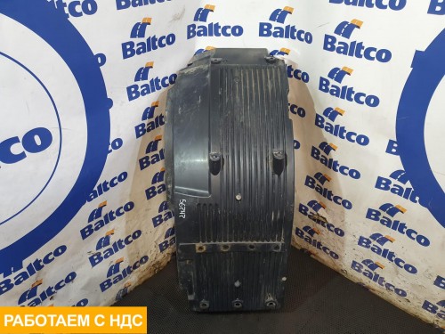 Крыло переднее левое