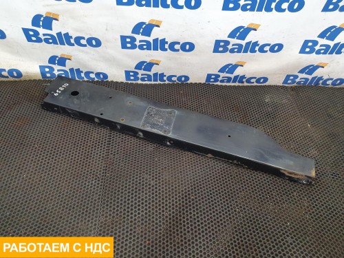 Кронштейн радиатора правый