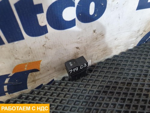 Кнопка электропитания 12V