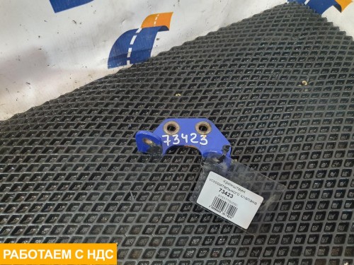 Кронштейн ускорительного клапана