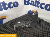 Кронштейн переднего бампера