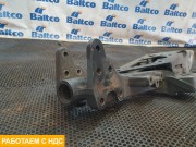 Кронштейн усилителя переднего бампера