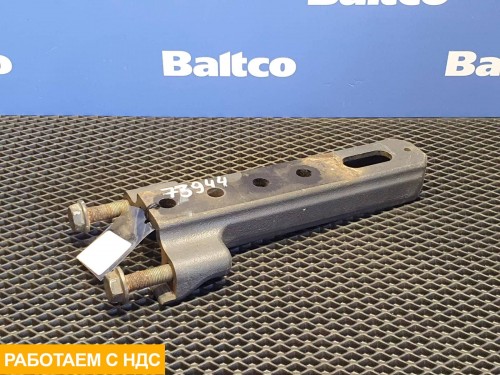 Кронштейн глушителя