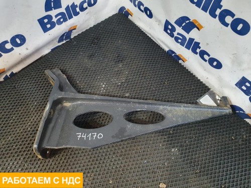 Кронштейн бака AdBlue правый