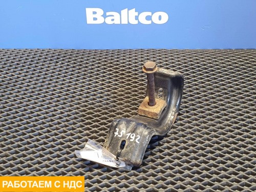 Кронштейн крыла