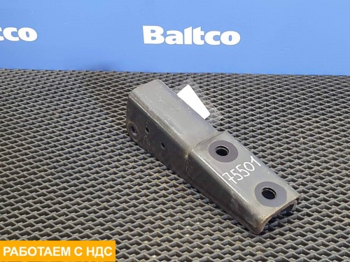 Кронштейн амортизатора