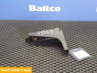 Кронштейн переднего бампера