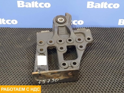 Кронштейн крепления передней рессоры